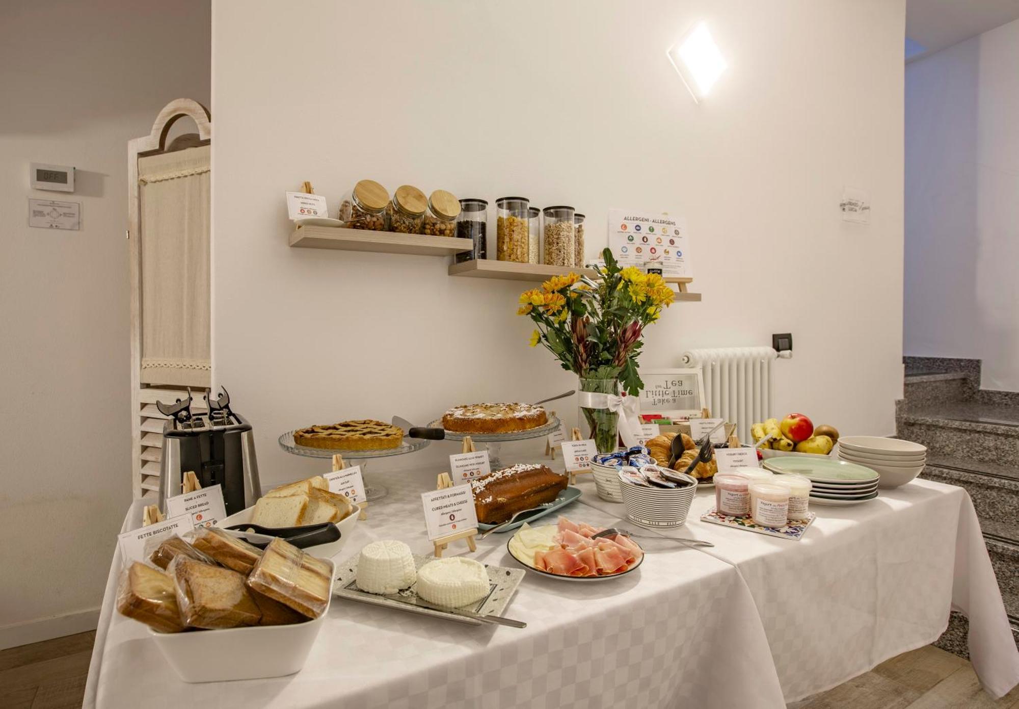 La Casa Del Sarto - Rooms And Apartments Lecco Εξωτερικό φωτογραφία