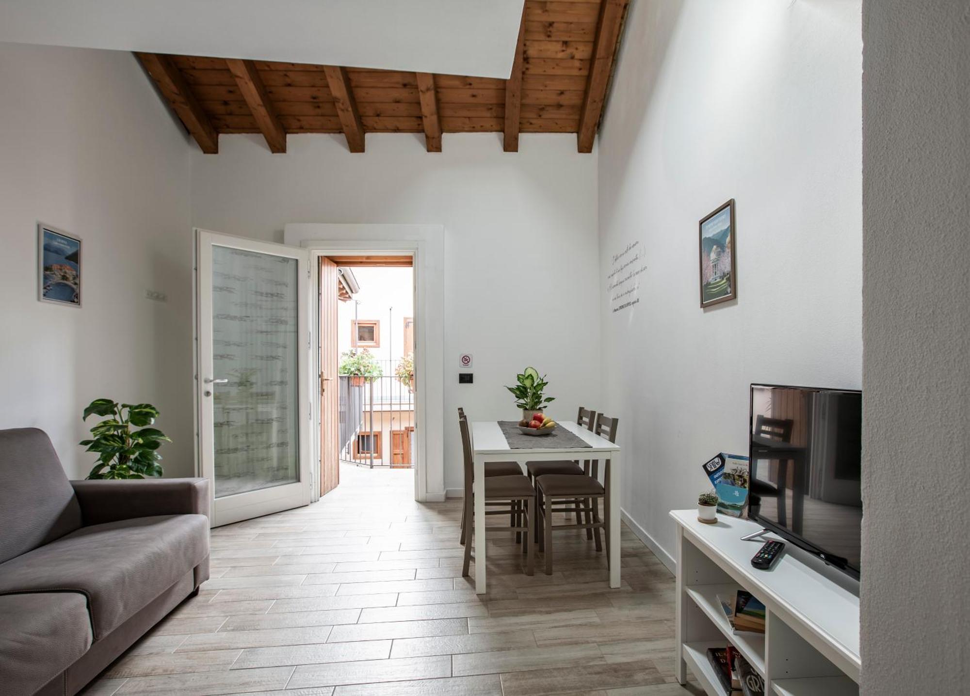 La Casa Del Sarto - Rooms And Apartments Lecco Εξωτερικό φωτογραφία