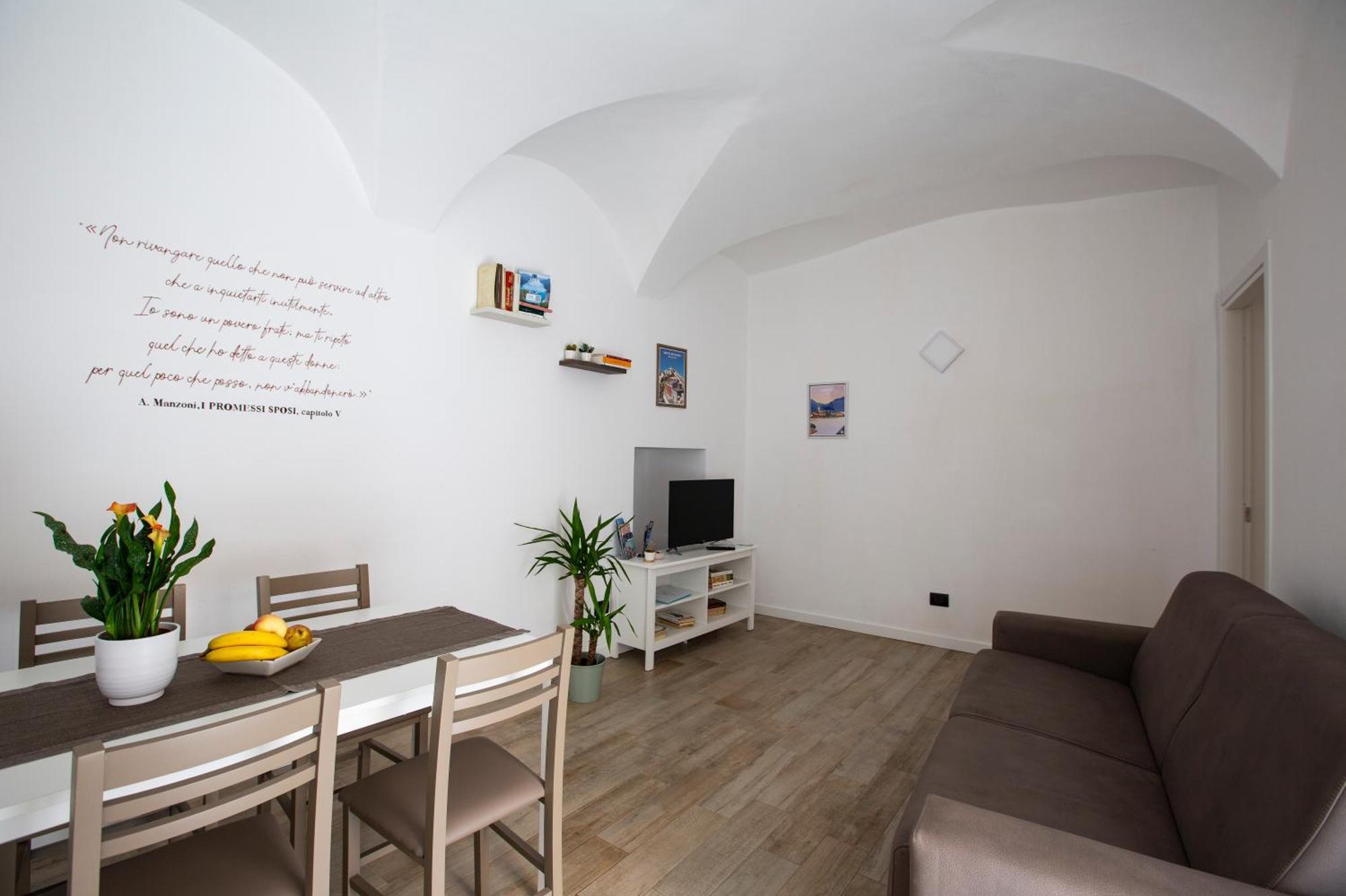 La Casa Del Sarto - Rooms And Apartments Lecco Εξωτερικό φωτογραφία